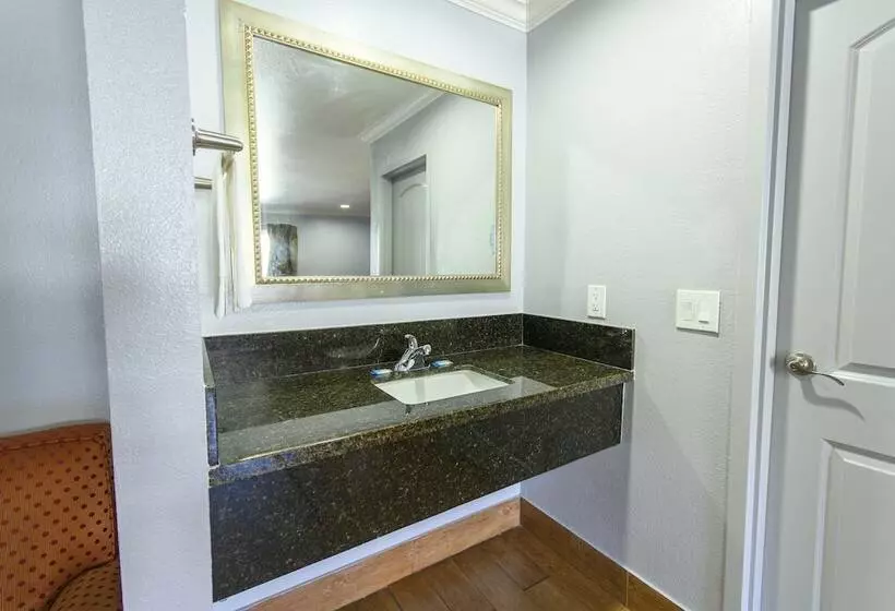 モーテル Hyland Inn Long Beach