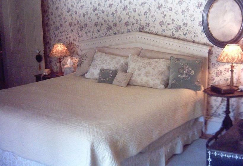Pillsbury House Bed & Breakfast