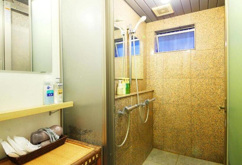 Ryokan Kamogawa Asakusa