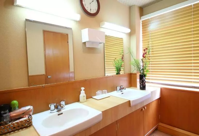 Ryokan Kamogawa Asakusa