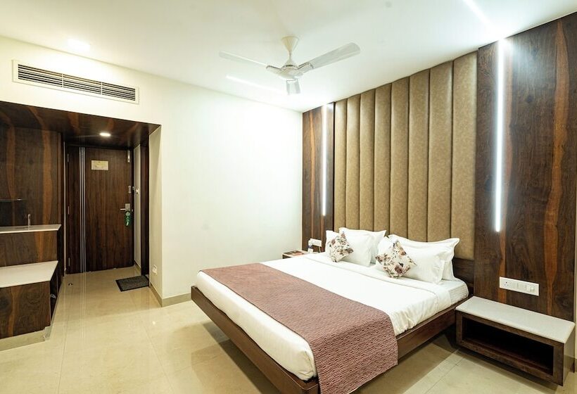 호텔 Celebration Raipur