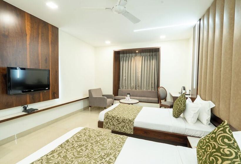 호텔 Celebration Raipur