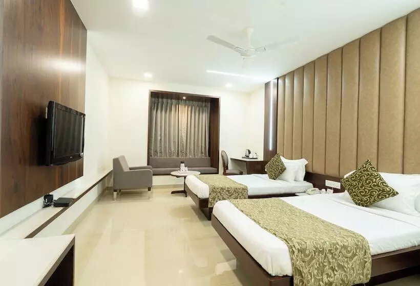 هتل Celebration Raipur