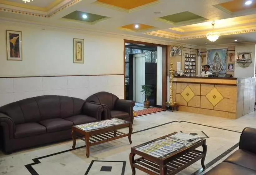 בית מלון כפרי Gangothri