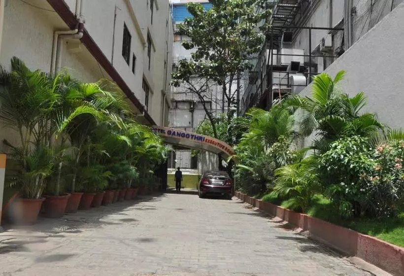 בית מלון כפרי Gangothri