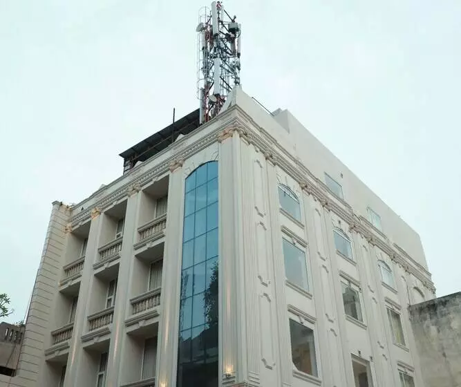 ホテル Golden Tower Near Heritage Street