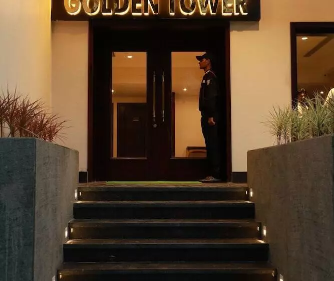 ホテル Golden Tower Near Heritage Street