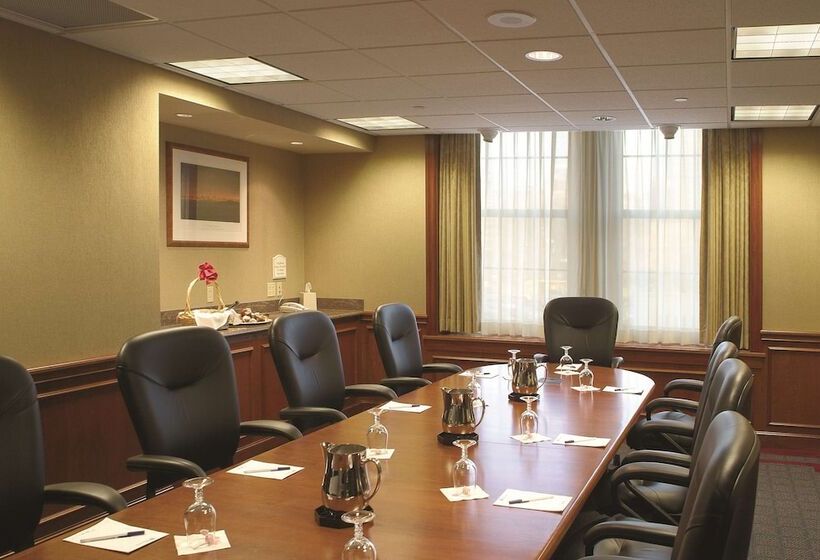 Szálloda Hilton Garden Inn Edmonton International Airport