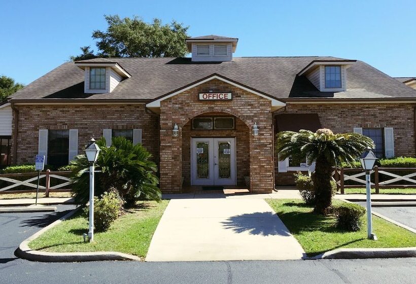 هتل Del Sol   Pensacola