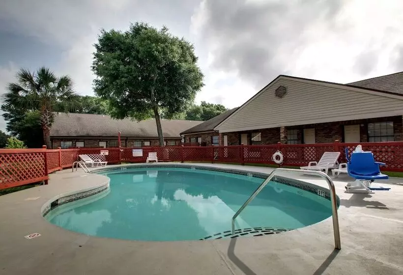 ホテル Del Sol Pensacola