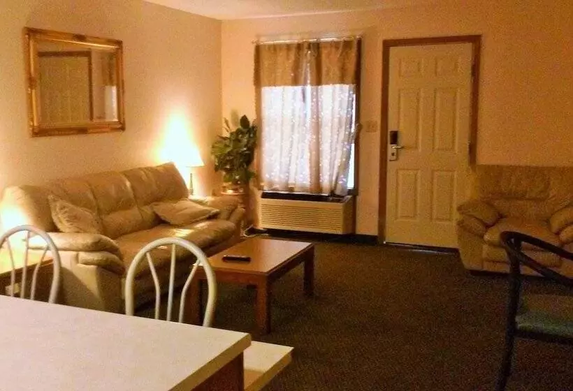 ホテル Del Sol Pensacola