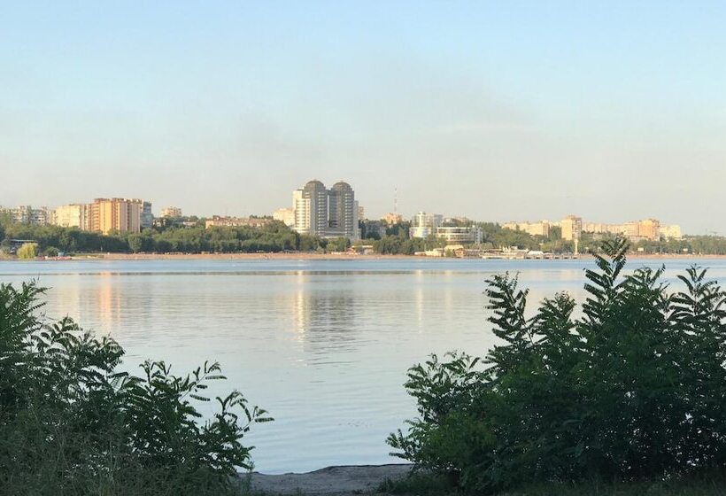 בית מלון כפרי Khortitsa Palace