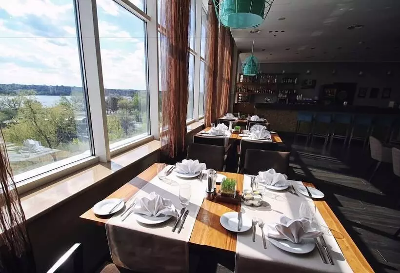 فندق Khortitsa Palace