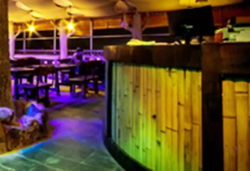 Hotel The Ruby Arena