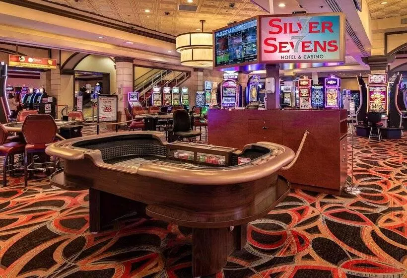 Silver Sevens Hotel & Casino