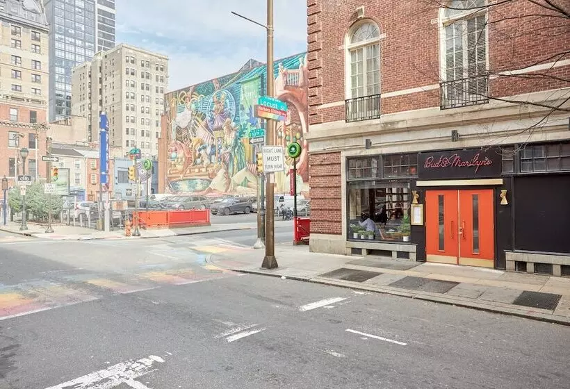 فندق The Arco Powered By Sonder