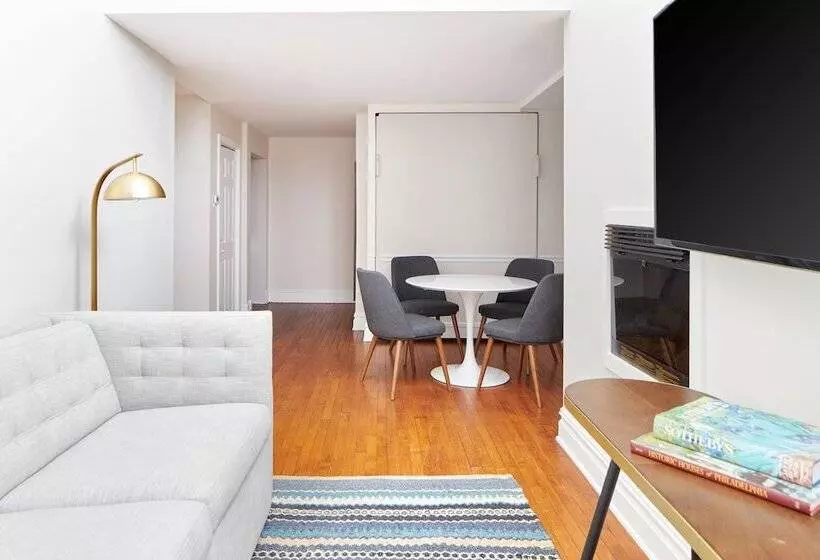 فندق The Arco Powered By Sonder