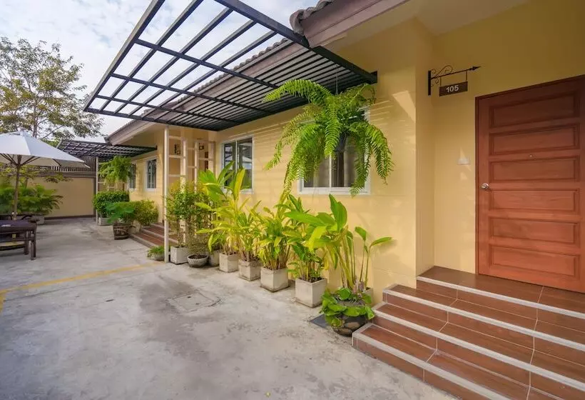 Hotel Suphan Lake Hometel