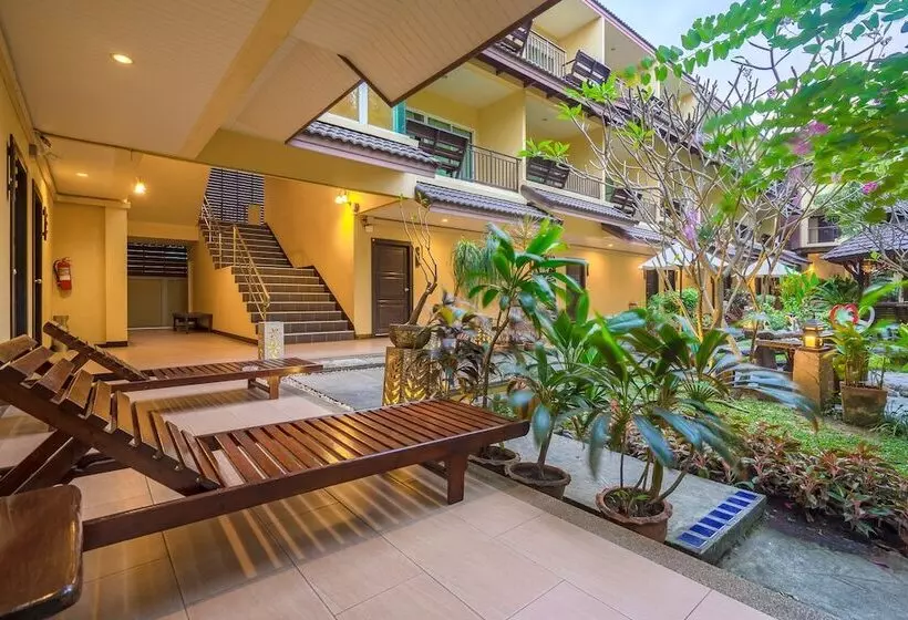 Hotel Suphan Lake Hometel