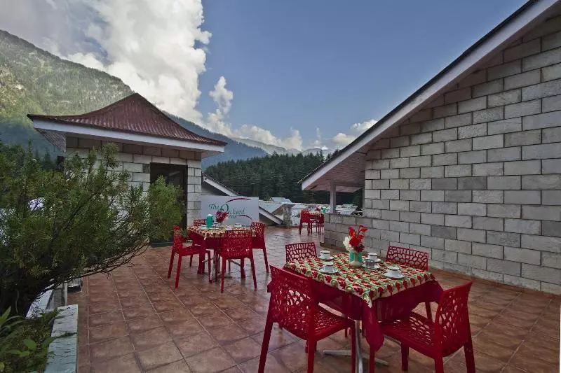 هتل The Orchard Greens