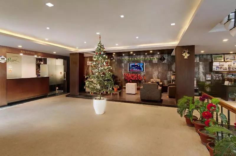 هتل The Orchard Greens