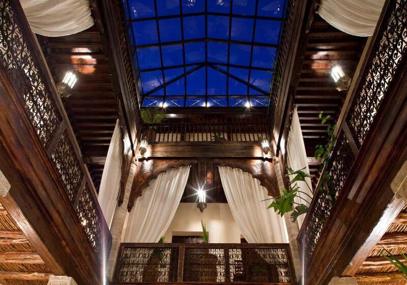 فندق Villa De L O