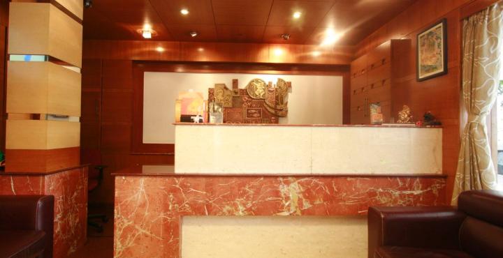 Malles Manotaa Service Apartment