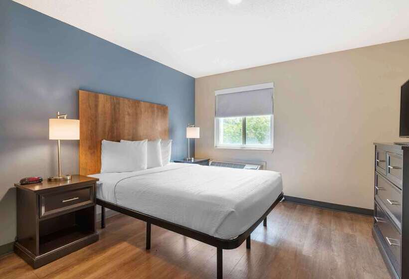 Extended Stay America Select Suites Charlotte University E