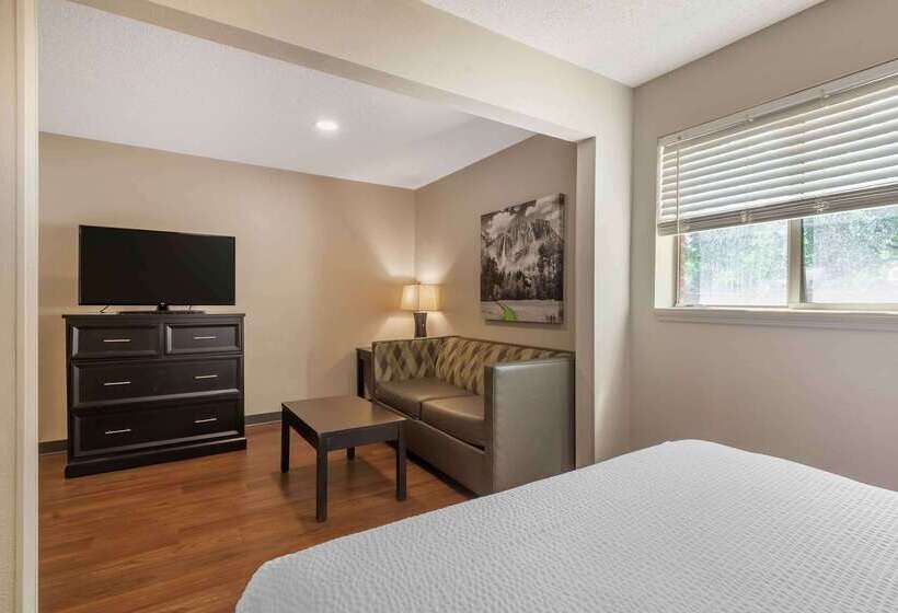 Extended Stay America Select Suites Charlotte University E