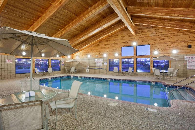 فندق Americinn By Wyndham Lincoln South