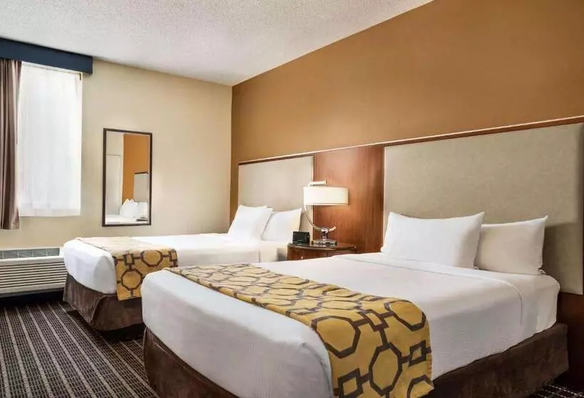 호텔 Belmont Inn & Suites