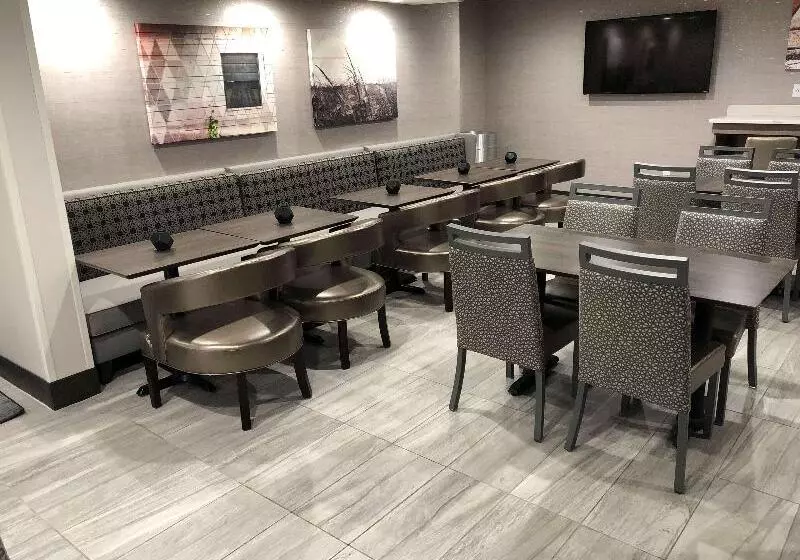 هتل Best Western Lexington Inn