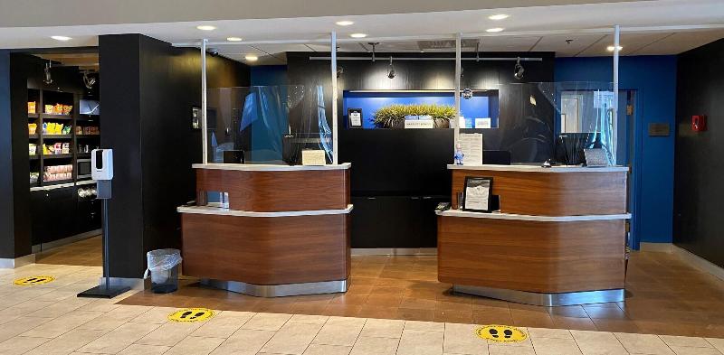 בית מלון כפרי Courtyard Boston Raynham