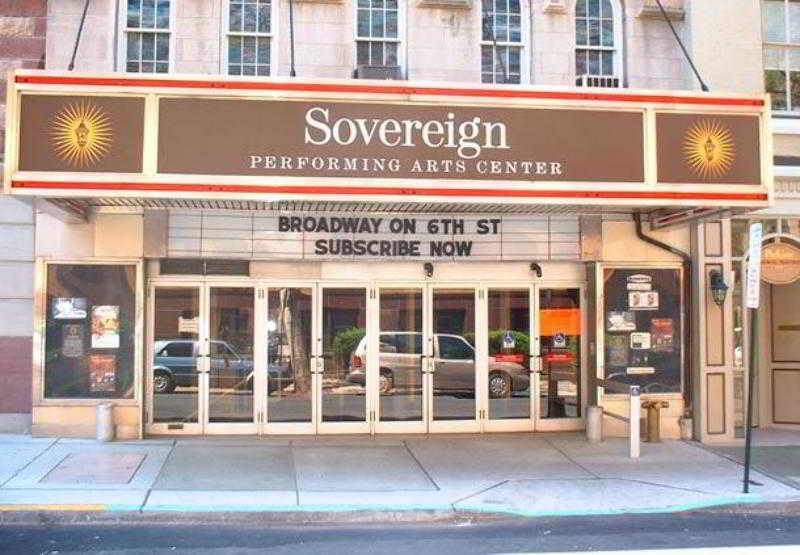 호텔 Courtyard Reading Wyomissing