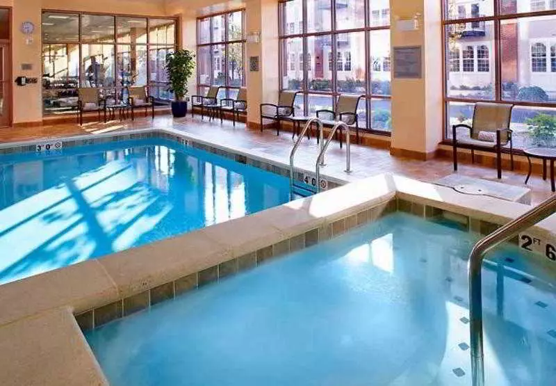 호텔 Courtyard Reading Wyomissing