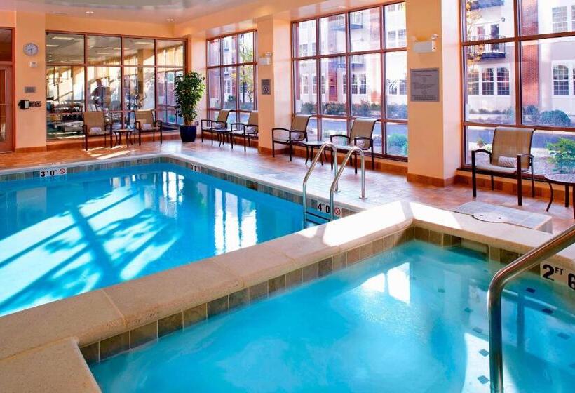 호텔 Courtyard Reading Wyomissing