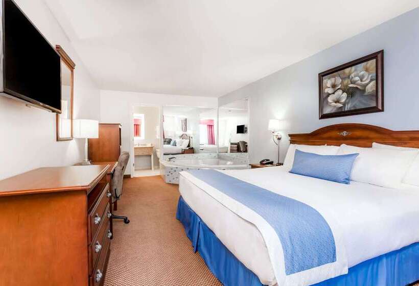 Отель Days Inn By Wyndham Hampton