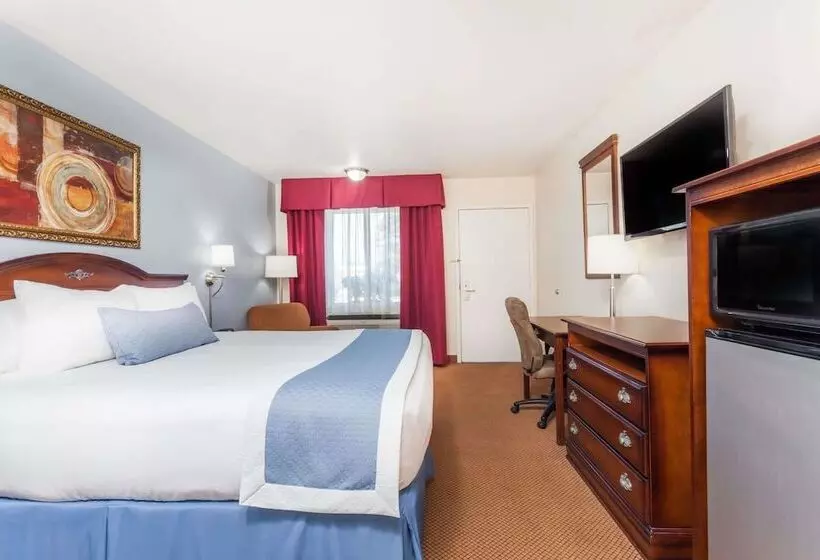 ホテル Days Inn By Wyndham Hampton