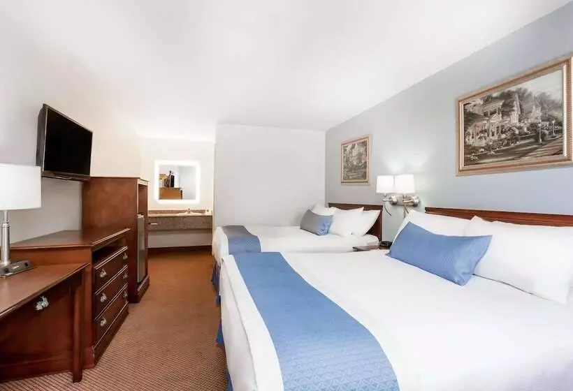 ホテル Days Inn By Wyndham Hampton