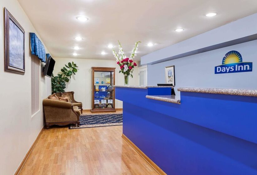 Отель Days Inn By Wyndham Hampton