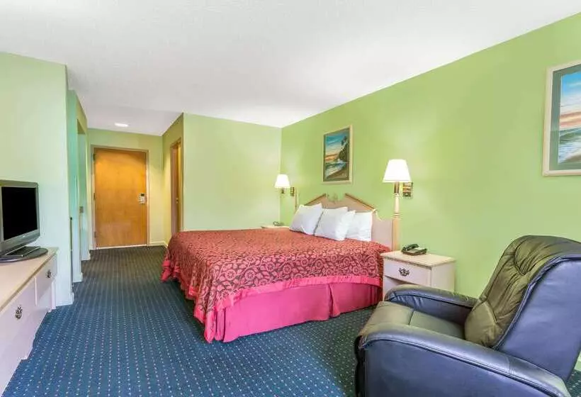 酒店 Days Inn By Wyndham Panama City/callaway