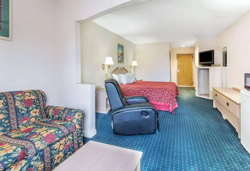 酒店 Days Inn By Wyndham Panama City/callaway