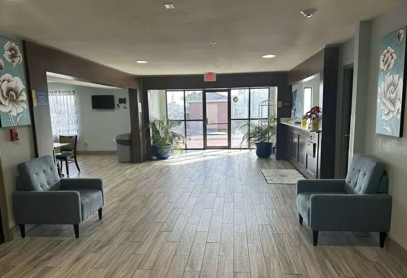 酒店 Days Inn By Wyndham Panama City/callaway