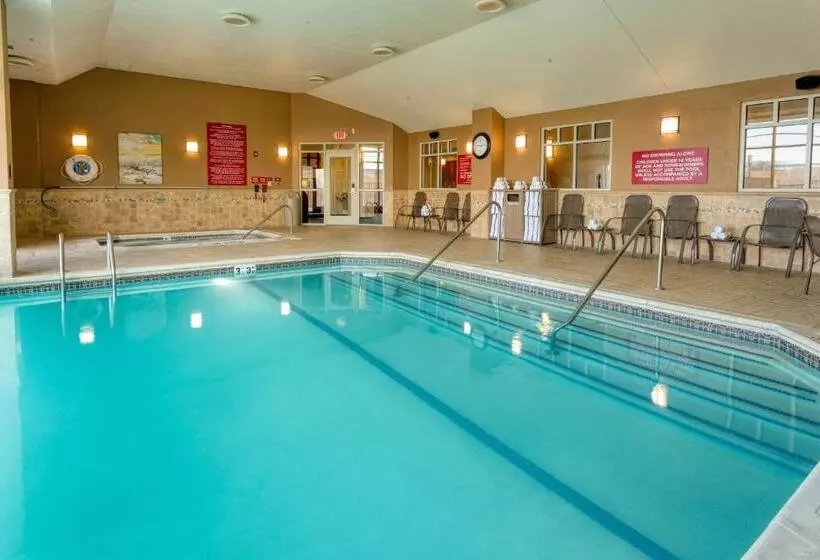 ホテル Drury Inn & Suites Indianapolis Northeast