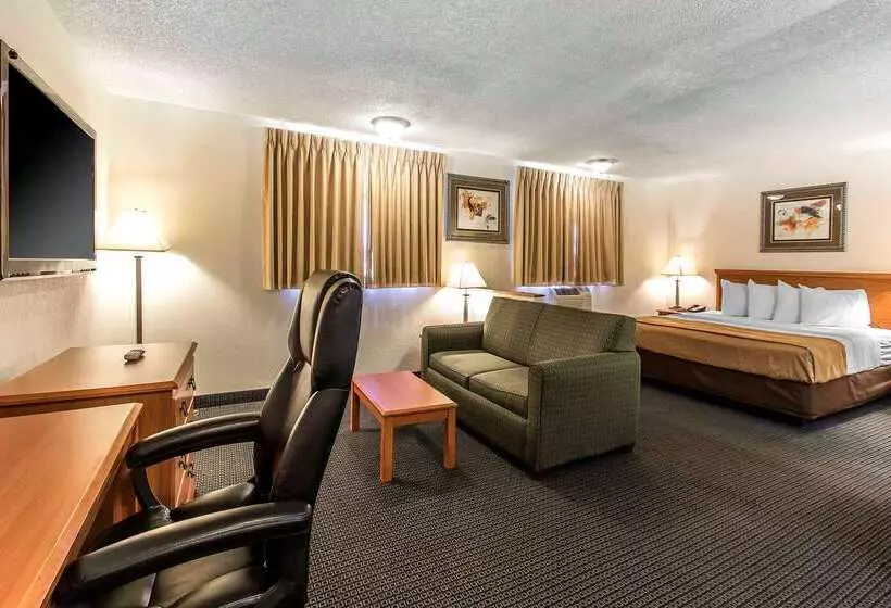 ホテル Brentwood Inn Clinton