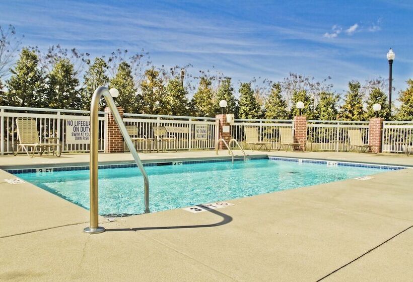 فندق Fairfield Inn Hartsville