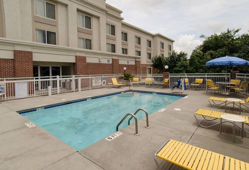 فندق Fairfield Inn Hartsville