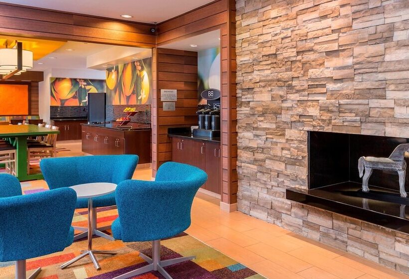 ホテル Fairfield Inn & Suites Lubbock