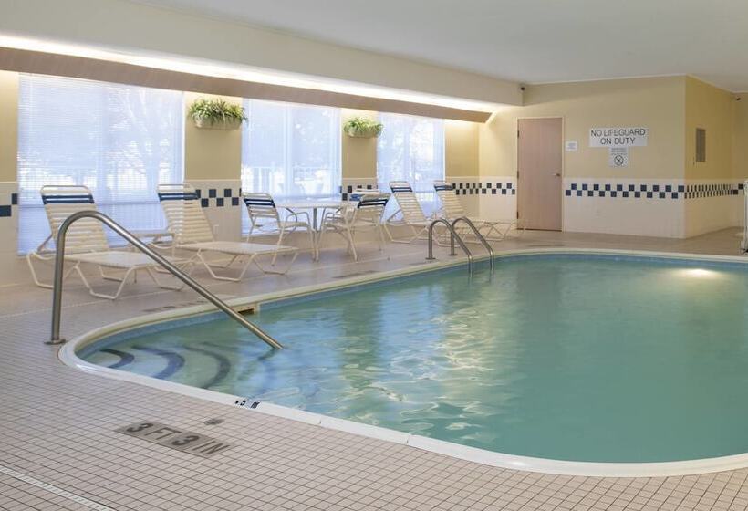 فندق Fairfield Inn & Suites Mt. Pleasant