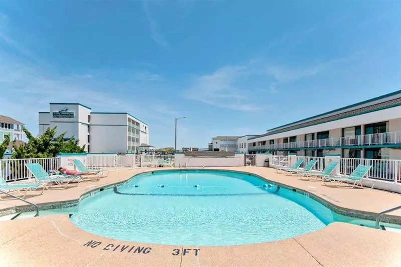 Отель John Yancey Oceanfront Inn